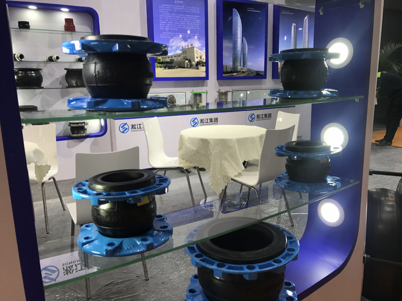 為什么橡膠接頭與對夾式軟密封蝶閥連接后出現泄漏現象? 為什么橡膠接頭與對夾式軟密封蝶閥連接后出現泄漏現象?