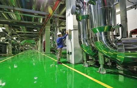 深圳前海集中供冷系統(tǒng)“白天供冷,夜間蓄冰” 深圳前海集中供冷系統(tǒng)“白天供冷,夜間蓄冰”